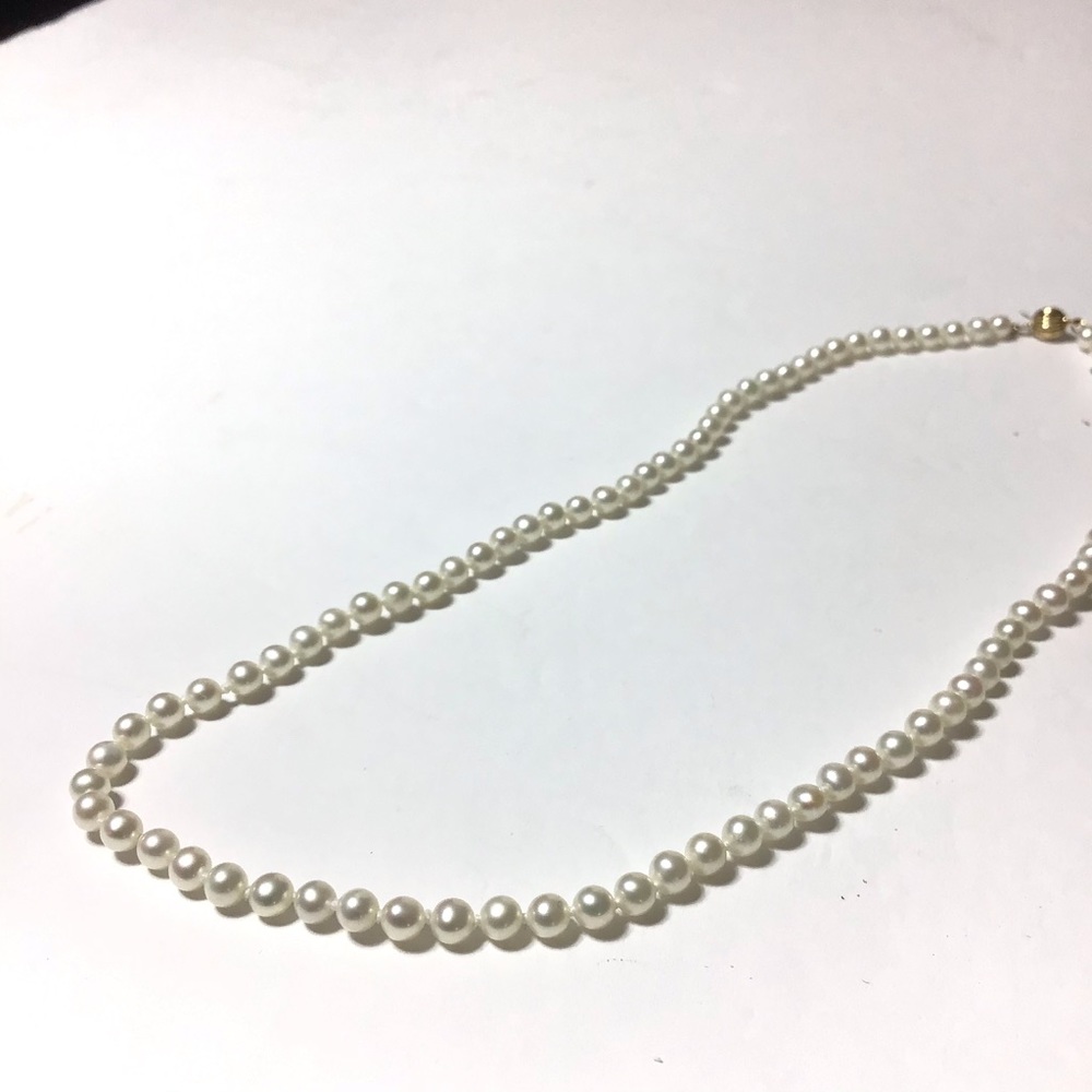 GENUINE PEARL NECKLACE